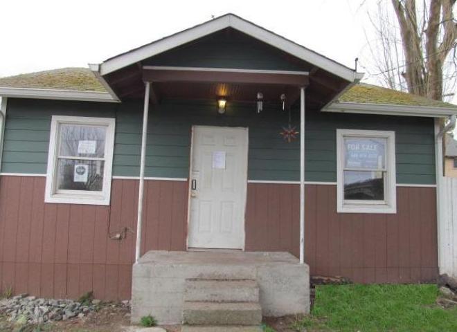 12218 49th Ave S, Seattle, WA 98178 