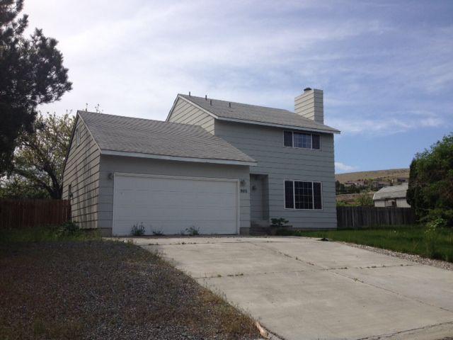 905 W 49th Ave, Kennewick, WA 99337 