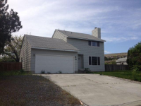 905 W 49th Ave, Kennewick, WA 99337 