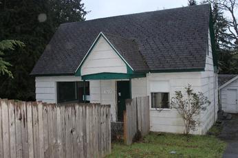 8622 Edgewater Dr, Lakewood, WA 98499 