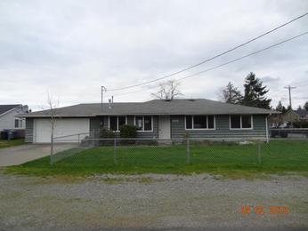 855 134th Street Ct S, Tacoma, WA 98444 