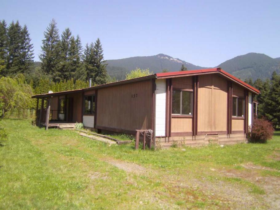 157 Morris Rd, Randle, WA 98377 