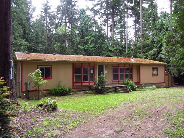 19286 Park Boulevard NE, Suquamish, WA 98392 