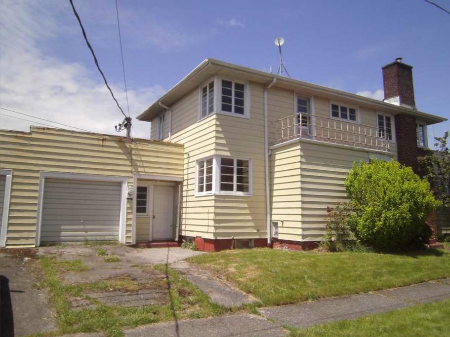 307 North 8th Street, Kelso, WA 98626 