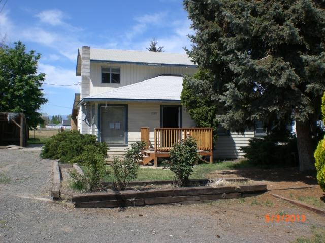 1520 S 24th Ave, Yakima, WA 98902 