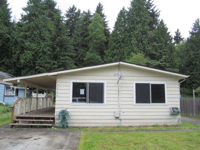 13515 14th Avenue S, Burien, WA 98168 