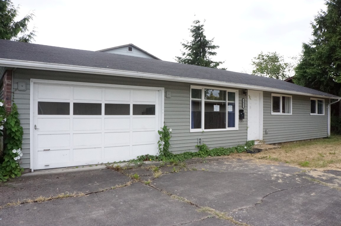 1655 30th Avenue, Longview, WA 98632 