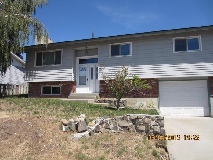 315 S Iowa Avenue, East Wenatchee, WA 98802 