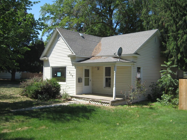 717 Main Street, Prosser, WA 99350 