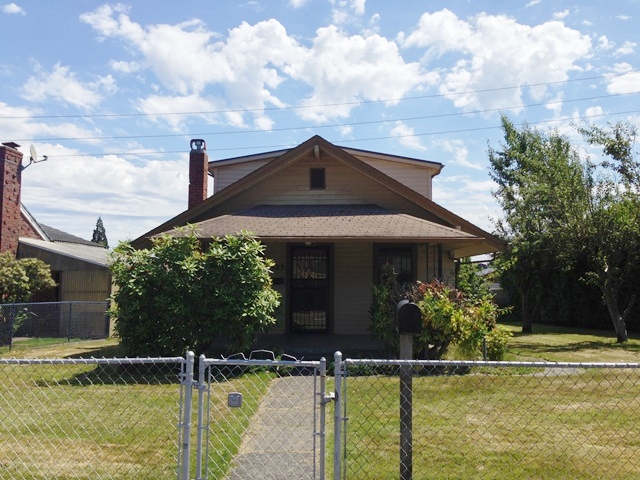 3523 S Ainsworth Avenue, Tacoma, WA 98418 