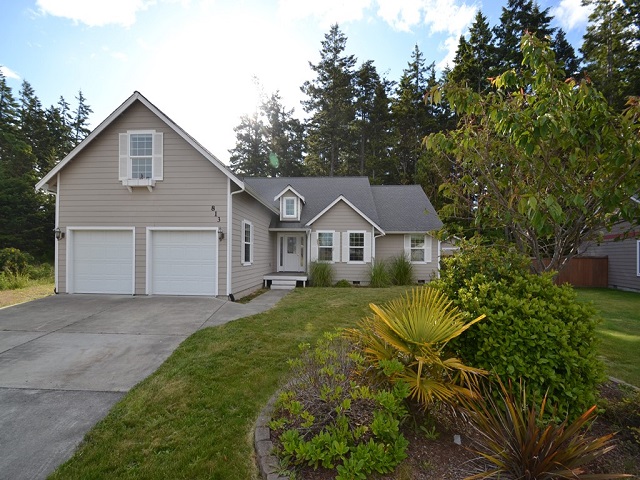 813 Madeline Street, Port Angeles, WA 98363 