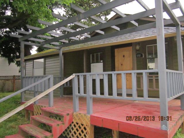 1901 South 40th Street, Tacoma, WA 98418 