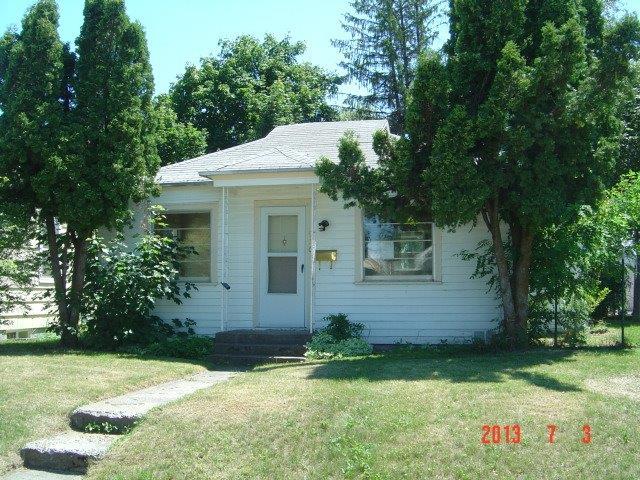 916 E Crown Ave, Spokane, WA 99207 