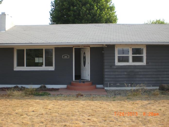308 Dayton Ave., Toppenish, WA 98948 