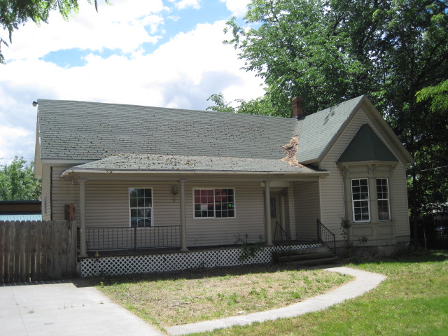 42 E Maple Street, Walla Walla, WA 99362 