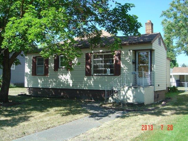 4823 N Wall St, Spokane, WA 99205 