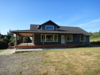 133 Waters Road, Castle Rock, WA 98611 