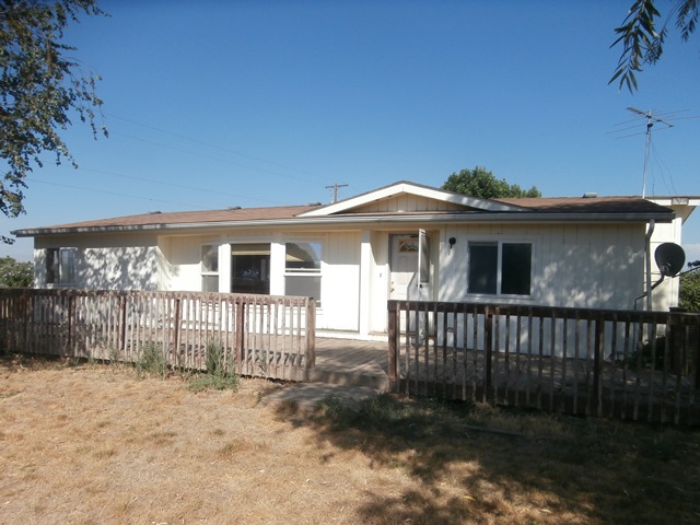 1480 Wendell Phillips Road, Sunnyside, WA 98944 