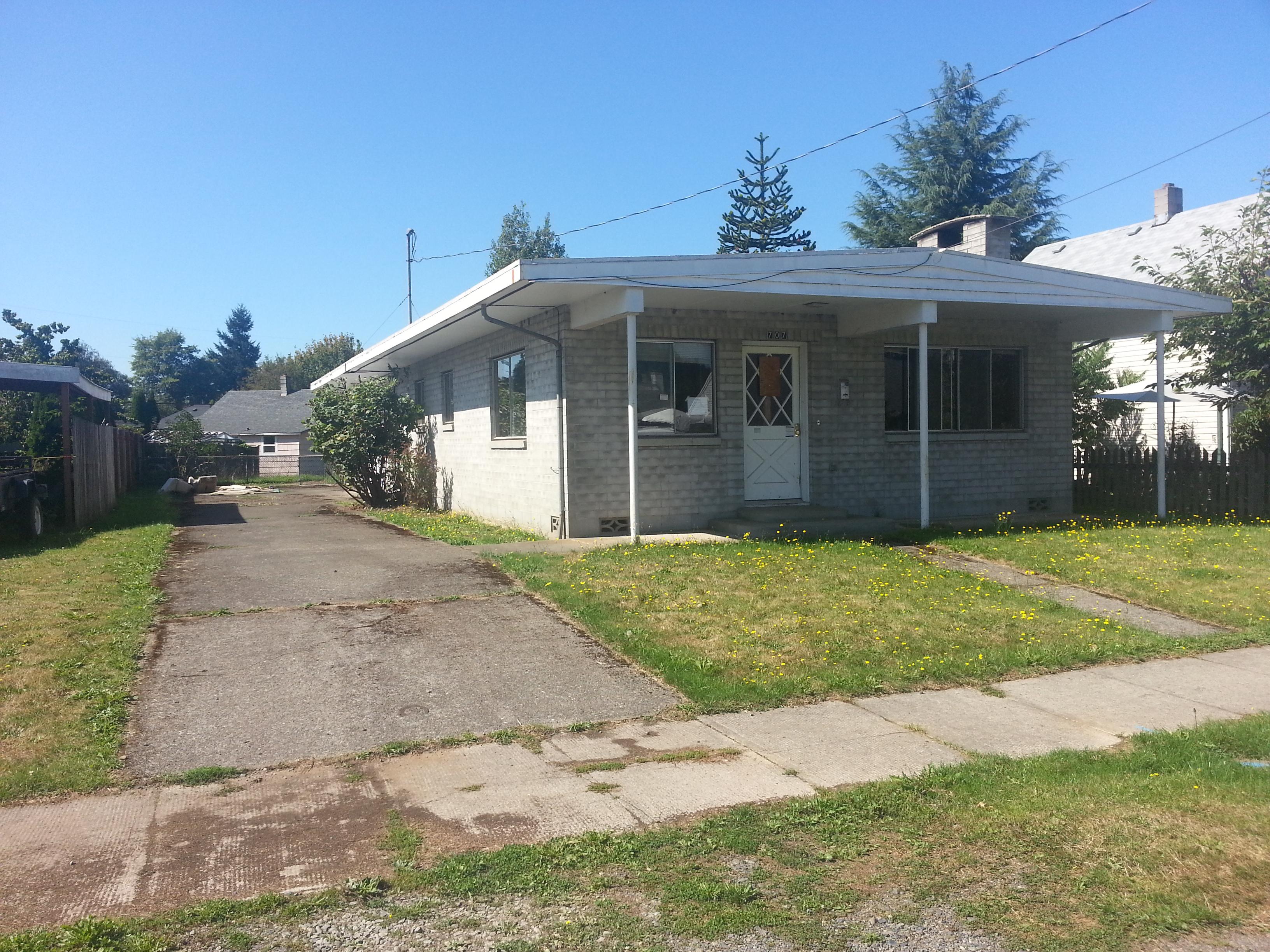 707 S Rock St, Centralia, WA 98531 
