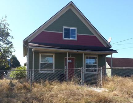 104 Ne 2nd St, Oakville, WA 98568 