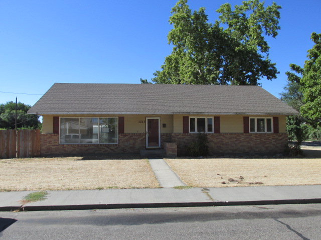 3213 W Metaline Place, Kennewick, WA 99336 