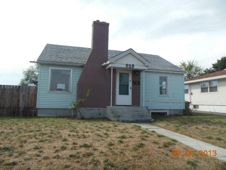 928 E Olympic Ave, Spokane, WA 99207 