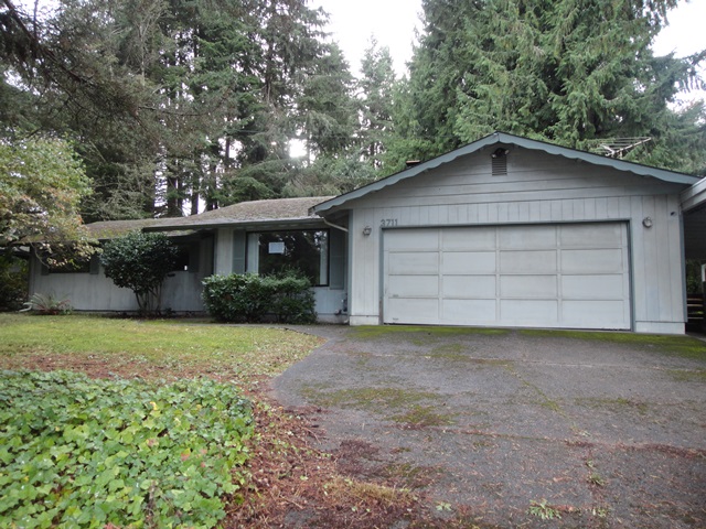 3711 Henderson Boulevard SE, Olympia, WA 98501 