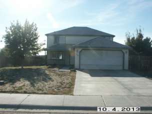 1438 S Cougar Drive, Moses Lake, WA 98837 