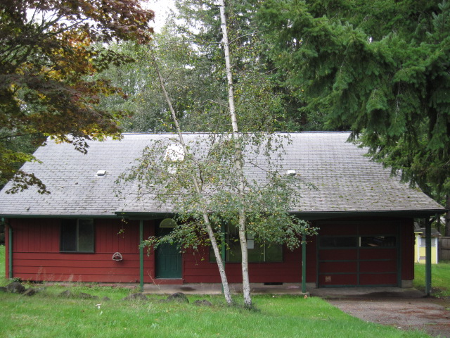 305 Rollingwood Drive, Kelso, WA 98626 