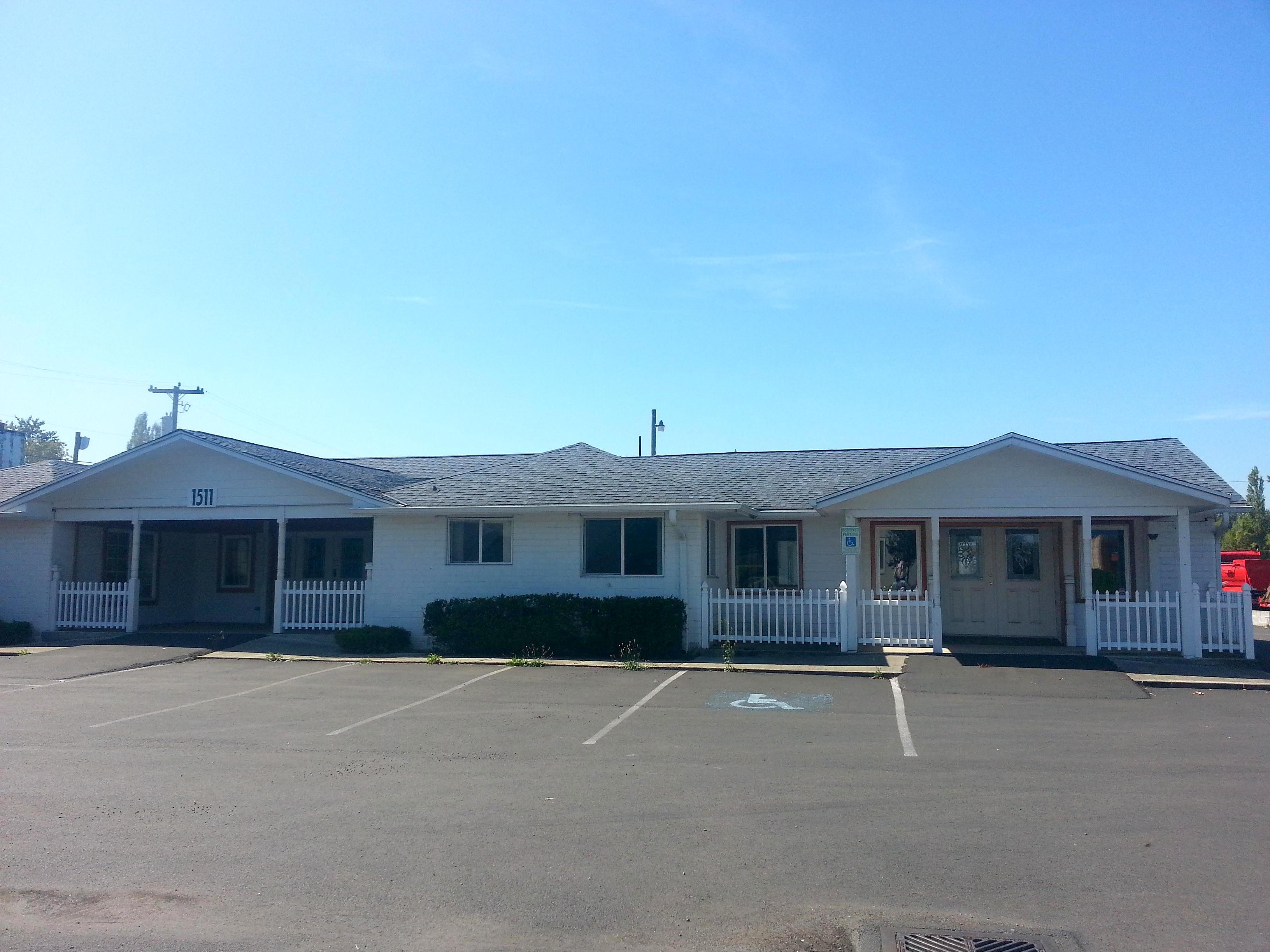 & 1511 1/2 S Gold St, Centralia, WA 98531 