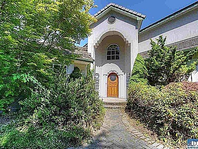 Doe Run, Sequim, WA 98382 