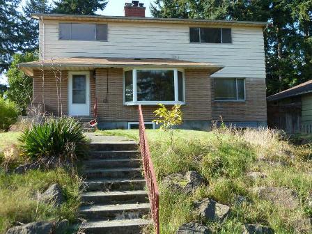 14303 Sunnyside Avenue North, Seattle, WA 98133 