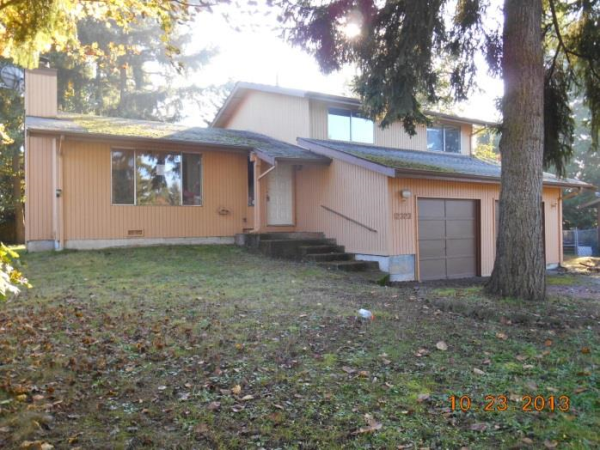 12323 SE 223rd Dr, Kent, WA 98031 