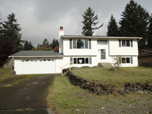 8514 9th Way SE, Olympia, WA 98513 