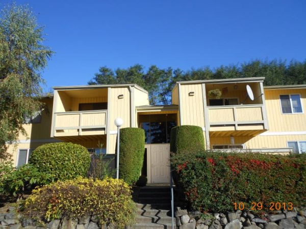 6105 N 16th St #N102, Tacoma, WA 98406 