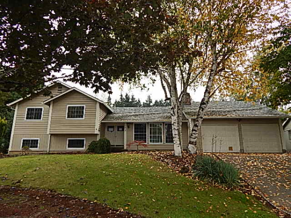 9909 NW 4th Avenue, Vancouver, WA 98685 