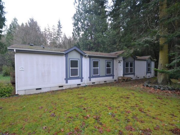 2526 Sandy Drive, Camano Island, WA 98282 