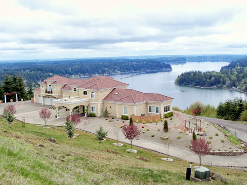 6520 19th Lane NW, Olympia, WA 98502 