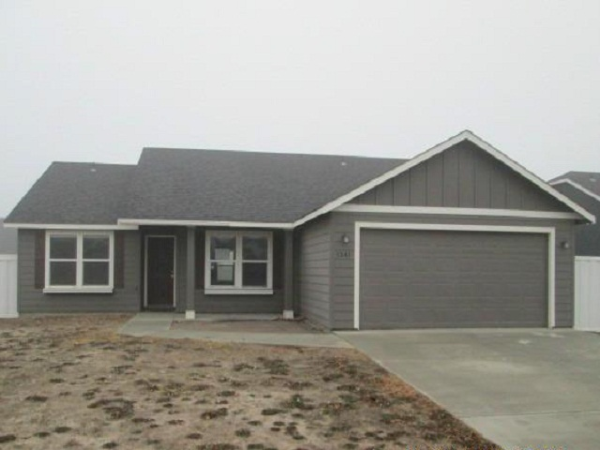1341 E Megan Drive, Moses Lake, WA 98837 