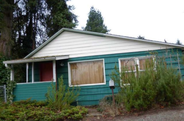 10001 21st Avenue Northeast, Seattle, WA 98125 