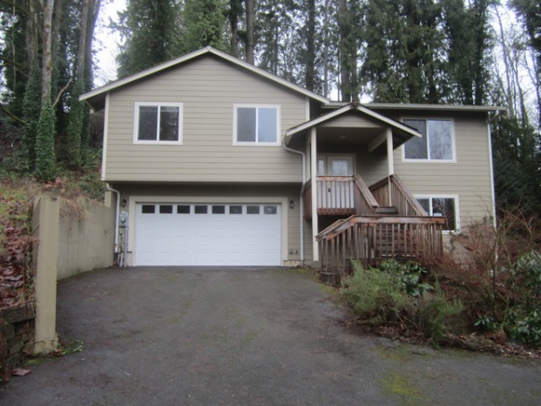 1061 Francis Avenue NW, Bremerton, WA 98312 