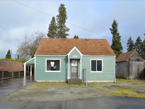 707 112th Street S, Tacoma, WA 98444 