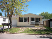 136 Laurel Ln, Green Bay, WI 54311 