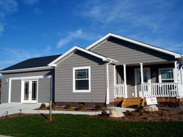 N114W20886 Meadowbrook Ln, Germantown, WI 53022 