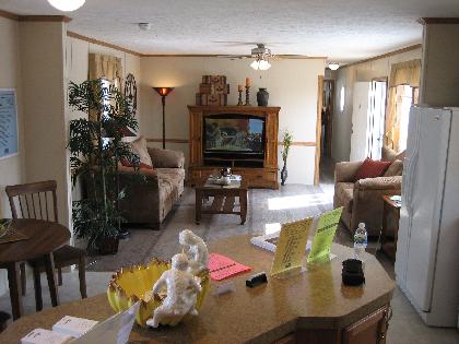 4221 S. 6th St, #F-9, Milwaukee, WI 53221 