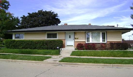 9724 West Thurston Avenue, Milwaukee, WI 53225 