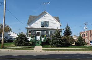 202 South 5th Street, Watertown, WI 53094 