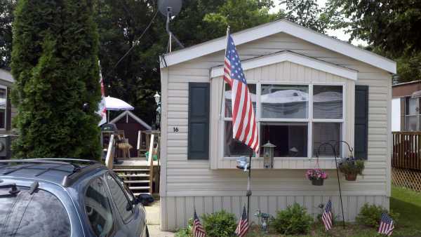 N92W17455 Appleton Ave. # 16, Menomonee Falls, WI 53051 