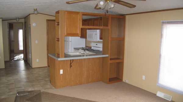 4221 S. 6th st. B-2, Milwaukee, WI 53221 