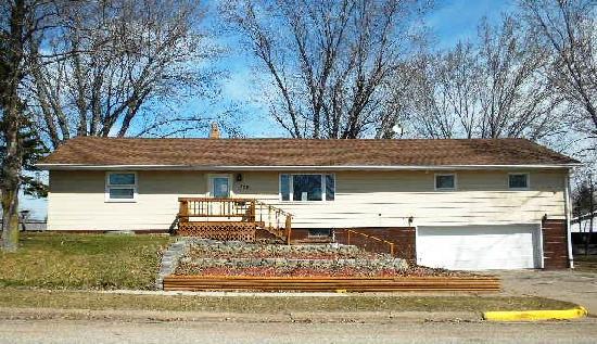806 East Supple Street, Boyd, WI 54726 